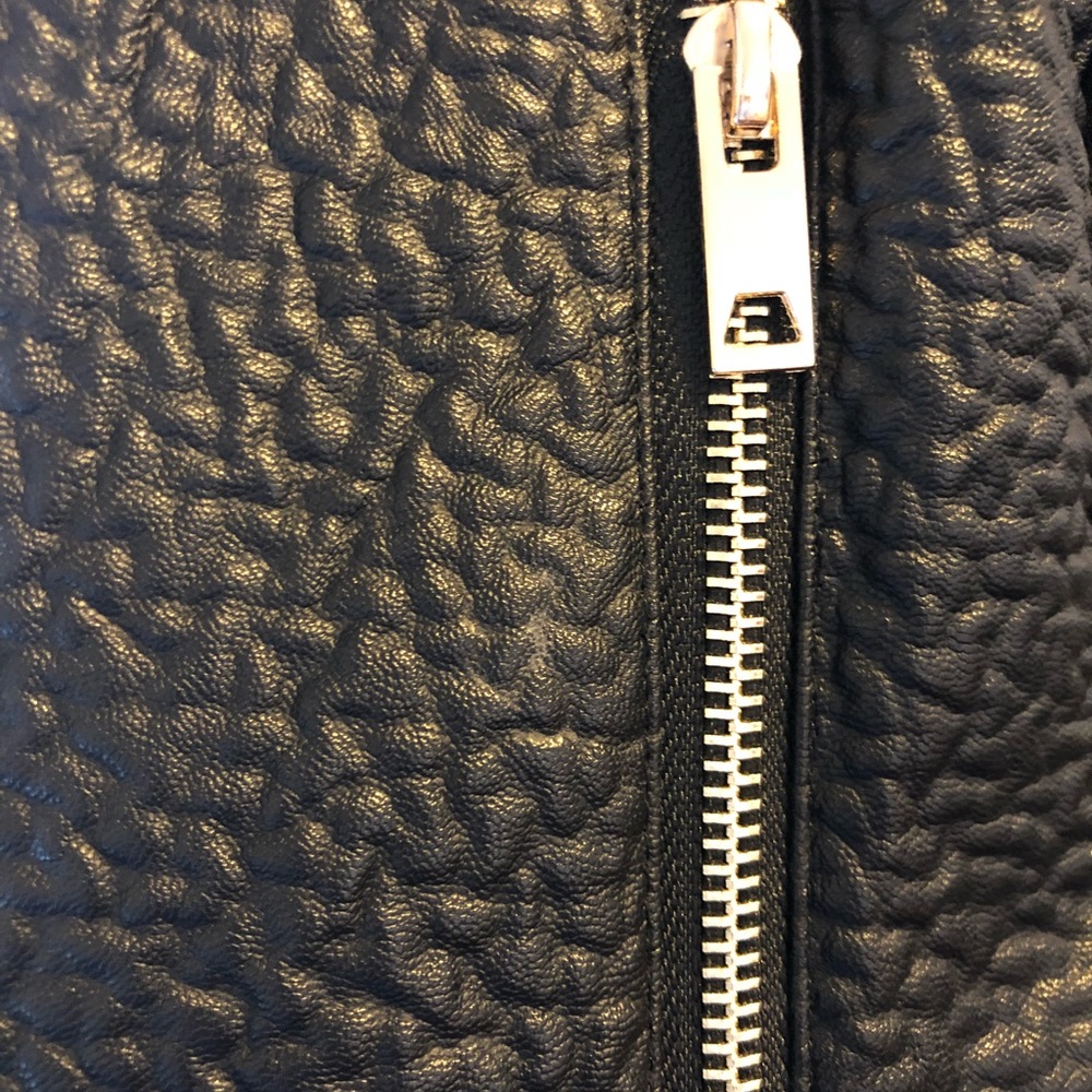 Jacket - Picture 3 of 4